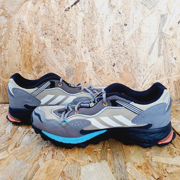 adidas Response Hoverturf GF6100AM Consortium Gardening Club UK 9 US 9.5 - Picture 11 of 11